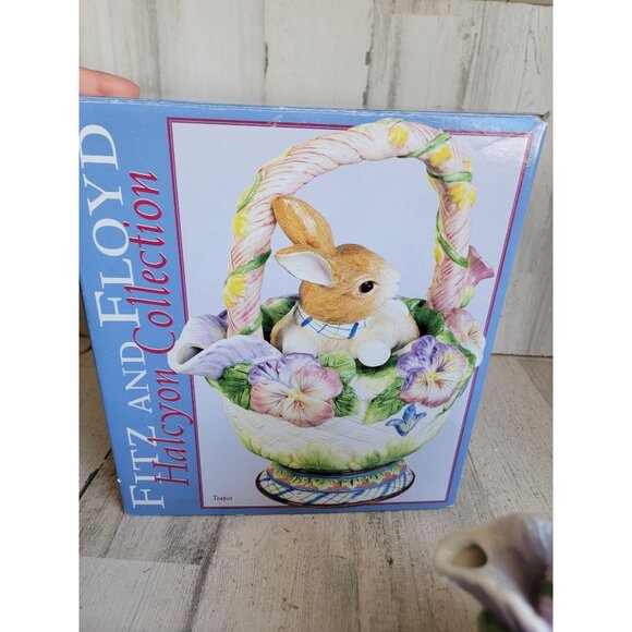 Fitz Floyd Halcyon bunny teapot vintage unique home decor flower - Picture 9 of 9